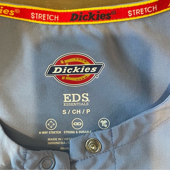 Dickies Scrub Top in Ceil Blue - Picture 2 of 4